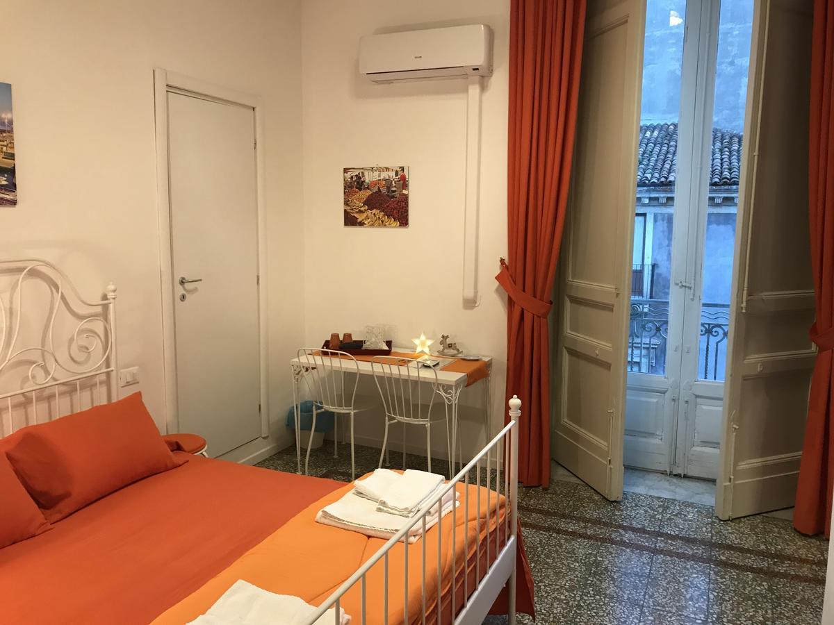 B&B Perla Катанія Екстер'єр фото